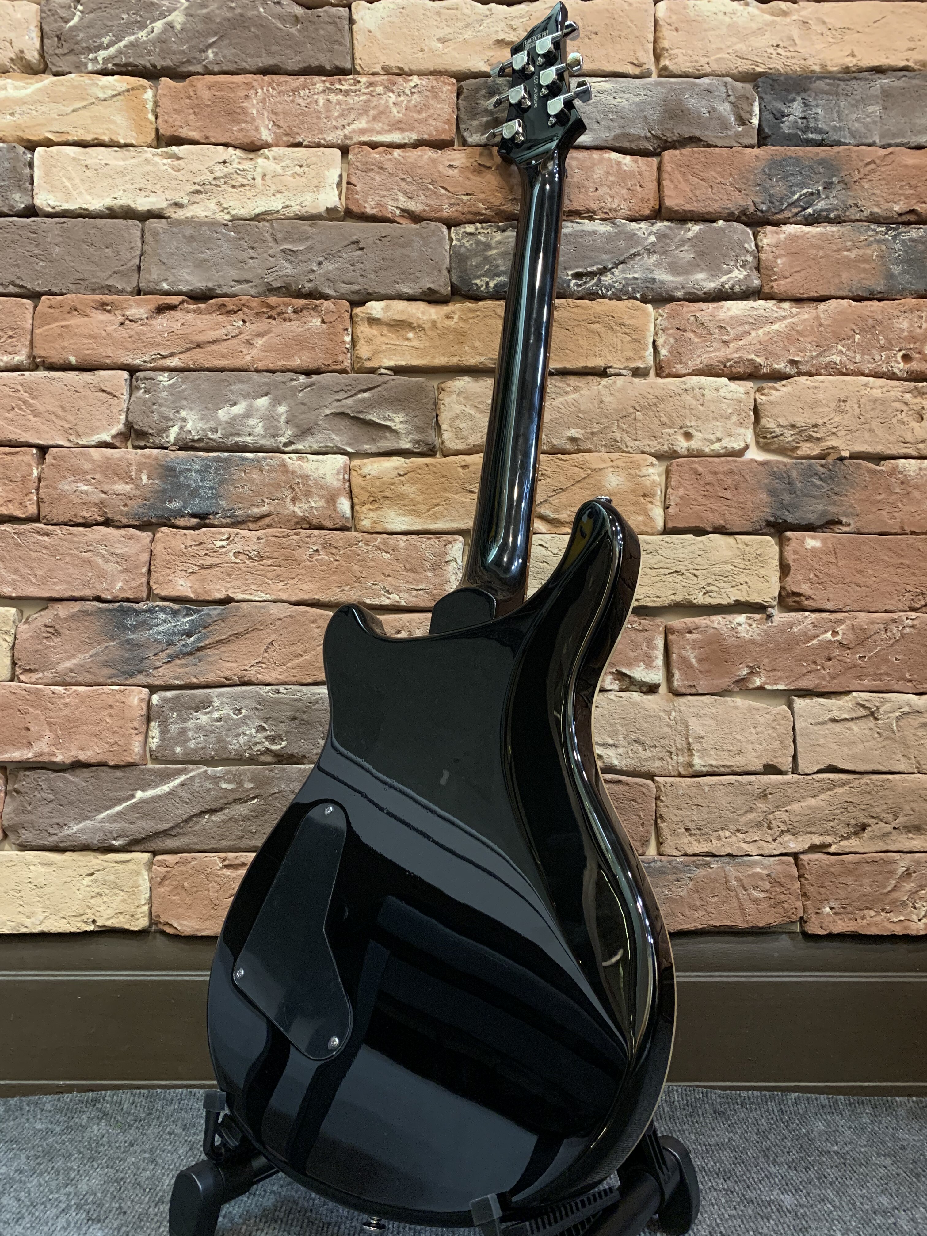 Электрогитара Harley Benton CTS-24 BK (Индонезия) - изображение 10