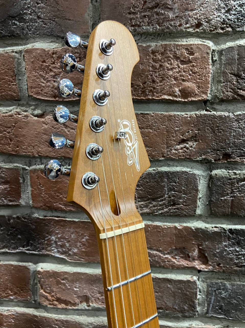 Электрогитара Jet HSS Sunbirst (аналог Fender) - изображение 7