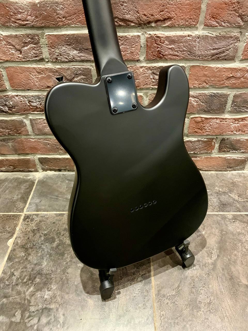 Леворукая Электрогитара HB-Telecaster + Комбик-Процессор NUX 20вт - изображение 4