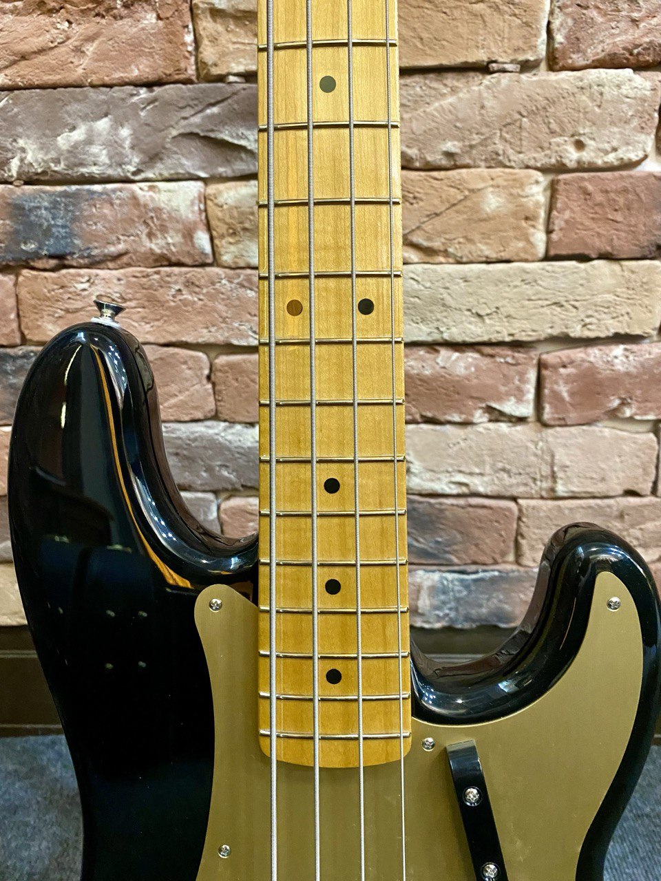 Бас Гитара Fender Vintera II '50s Precision Bass MN Black (Mexico) - изображение 6