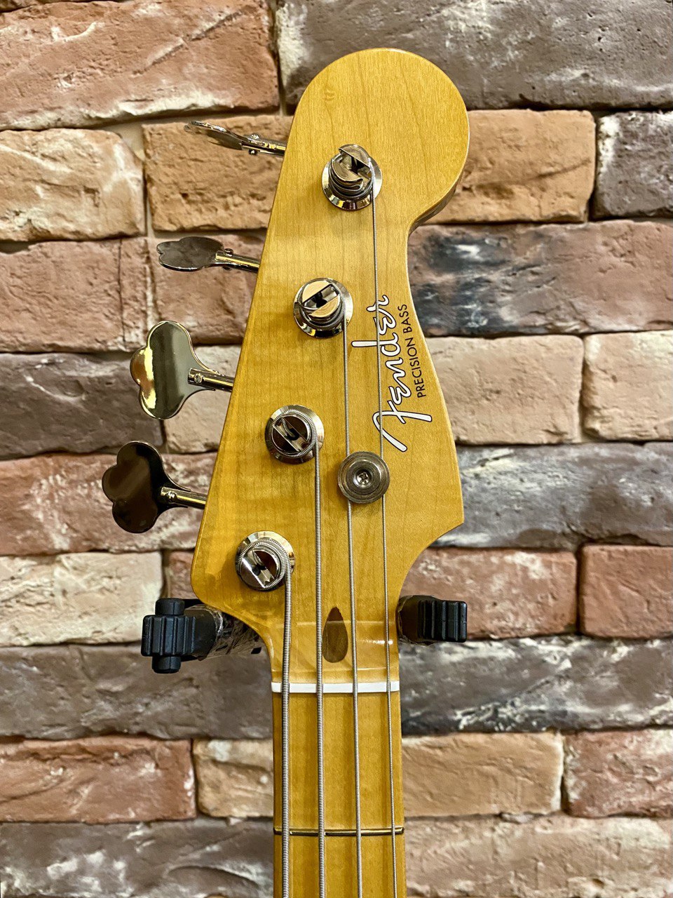 Бас Гитара Fender Vintera II '50s Precision Bass MN Black (Mexico) - изображение 8