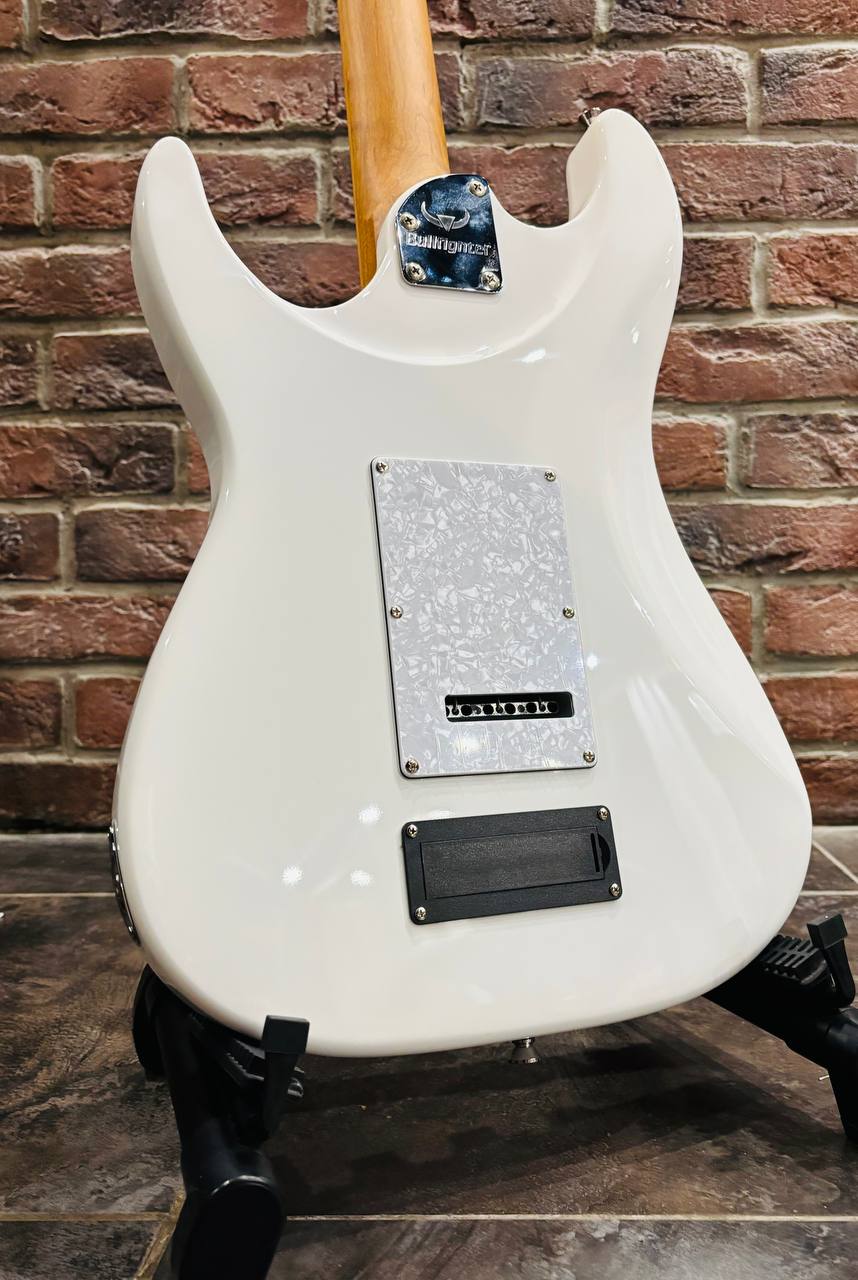 Электрогитара Stratocaster HSS со Встроенным Процессором и Драм Машиной  - изображение 2