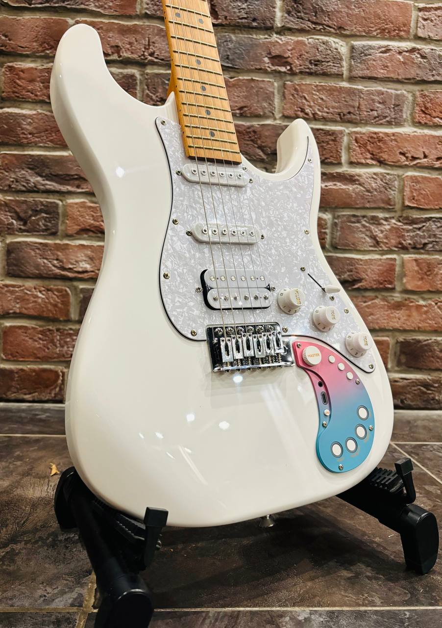Электрогитара Stratocaster HSS со Встроенным Процессором и Драм Машиной  - изображение 4