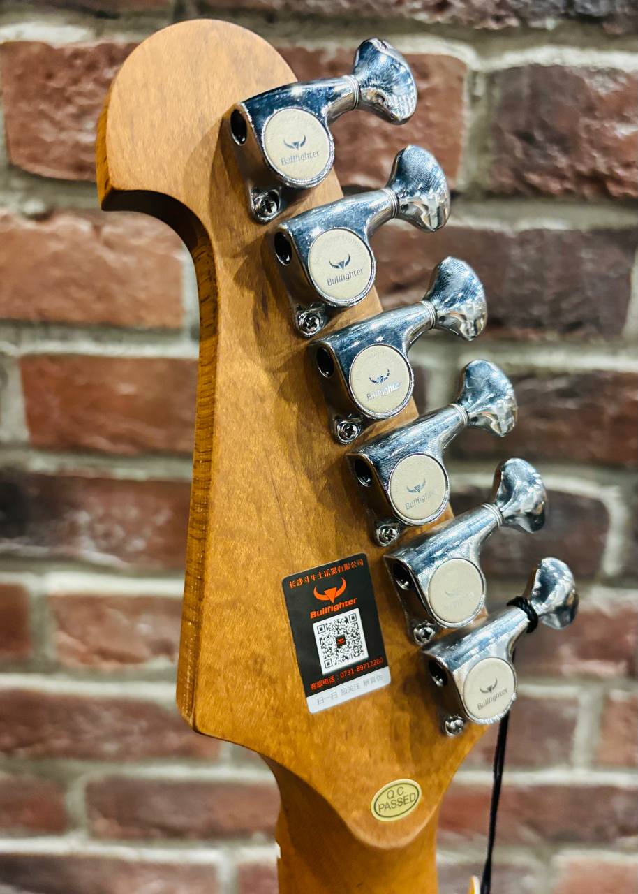 Электрогитара Stratocaster HSS со Встроенным Процессором и Драм Машиной  - изображение 8