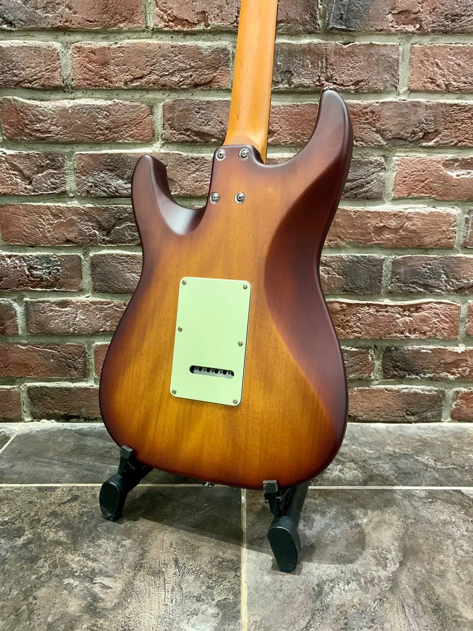 Электрогитара EART YMX-SG3 Brown Sunburst - изображение 2