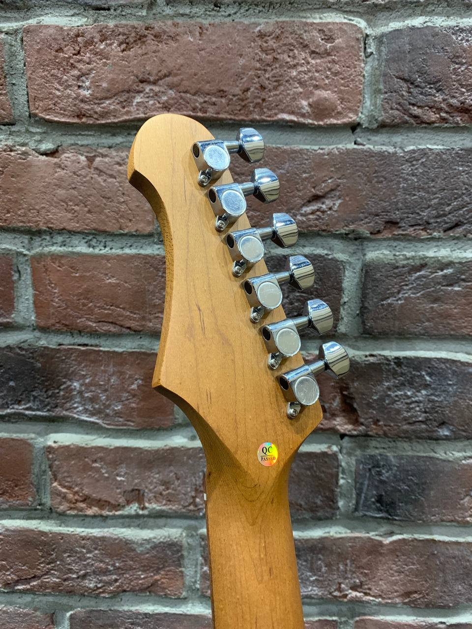 Электрогитара Jet Stratocaster HSS JS-250 Black - изображение 8