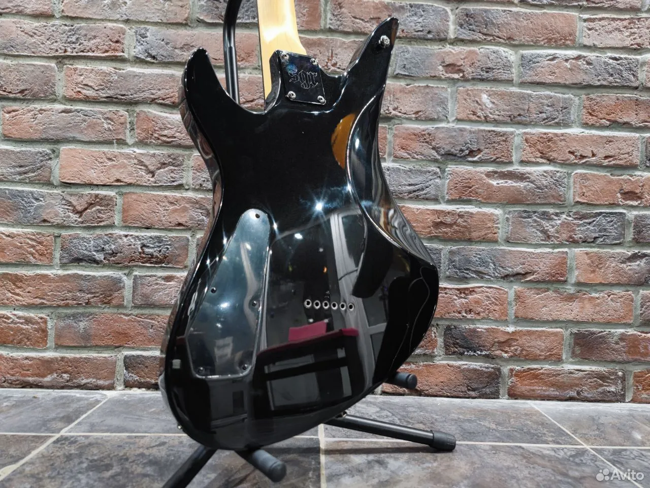 Электрогитара Schecter Black Avenger - изображение 3