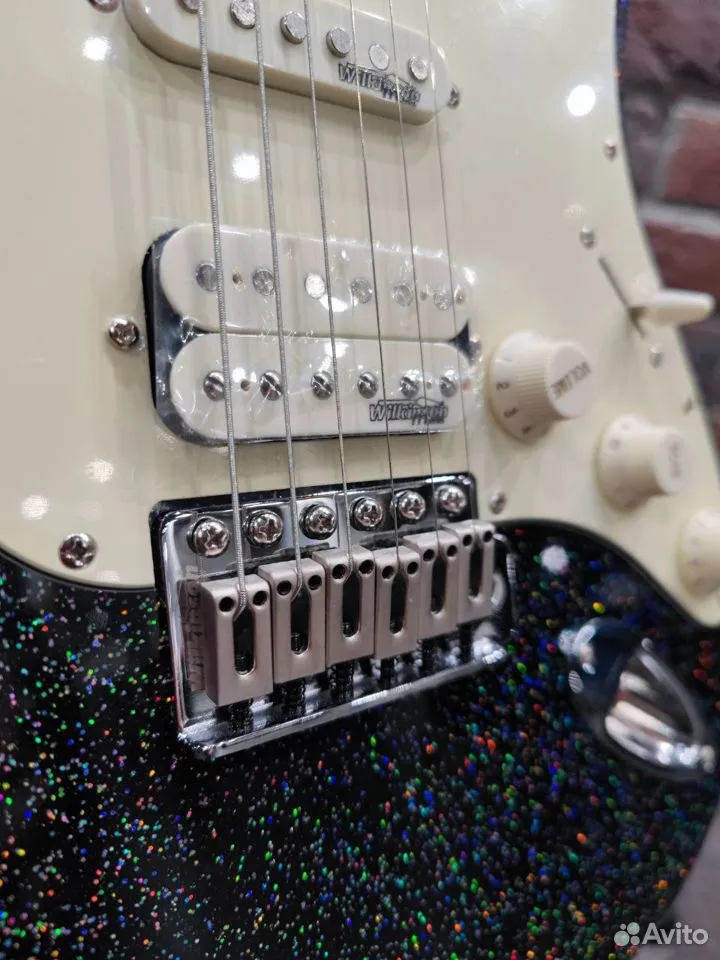 Электрогитара Stratocaster Shiny Metallic - изображение 2
