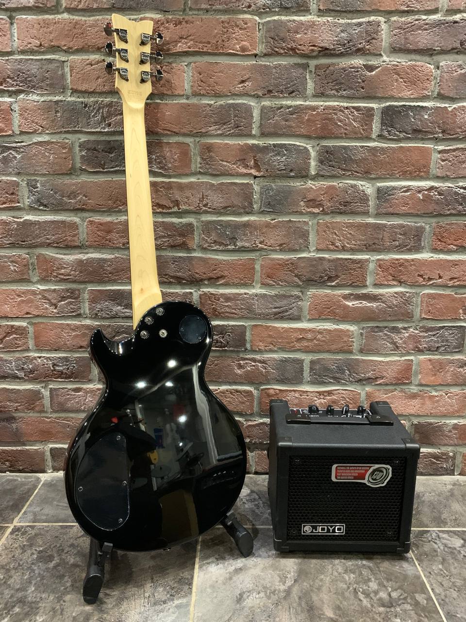Электрогитара Schecter Solo 2 + Цифровой Комбик c Эффектами - изображение 2