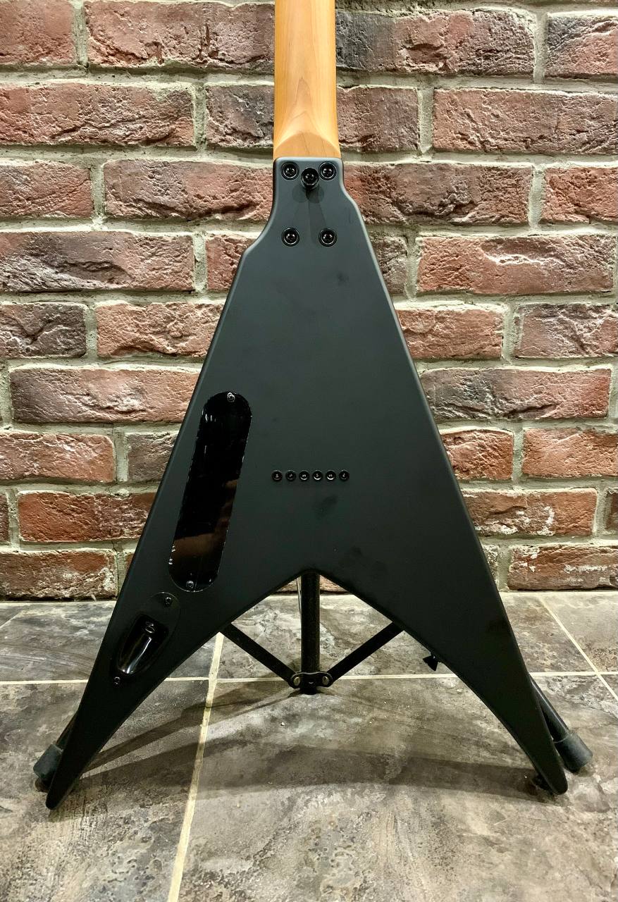 Электрогитара Spira Flying V-400 MBK - изображение 3
