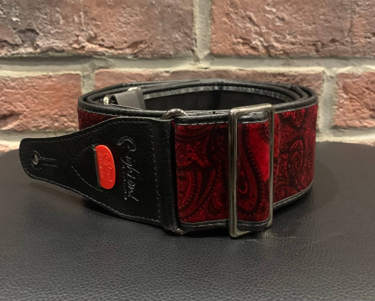 Ремень для Гитар Premium Paisley Velvet Red