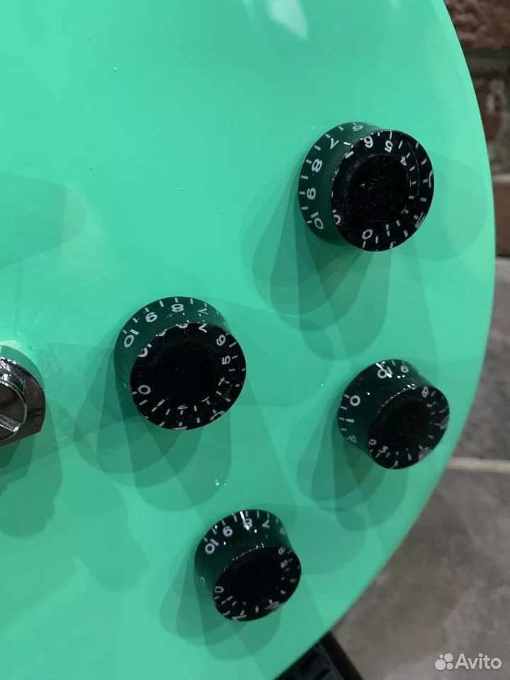 Электрогитара TR Les Paul (мятный) - изображение 7