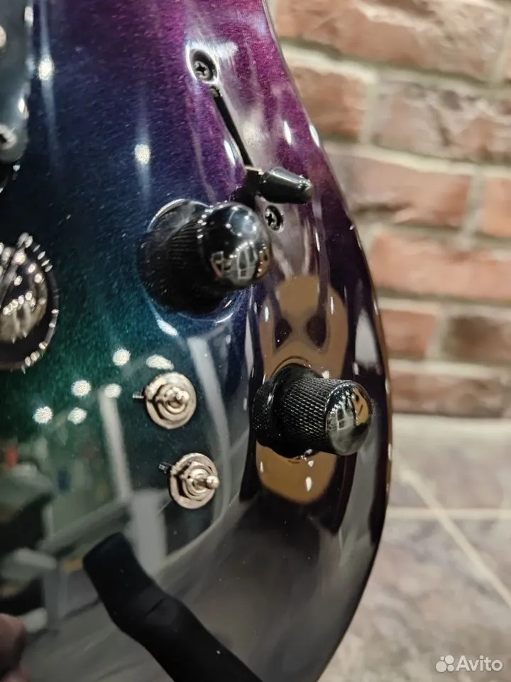  Электрогитара Shinobi Hamelleon SR - изображение 4