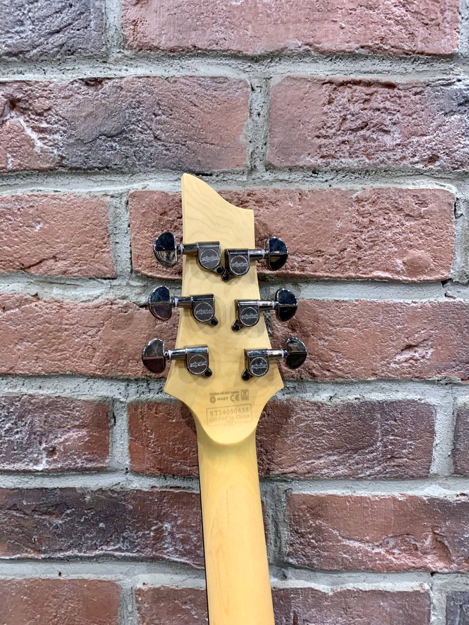Электрогитара Schecter Banshee + Мощный Комбик NUX 60 вт - изображение 7