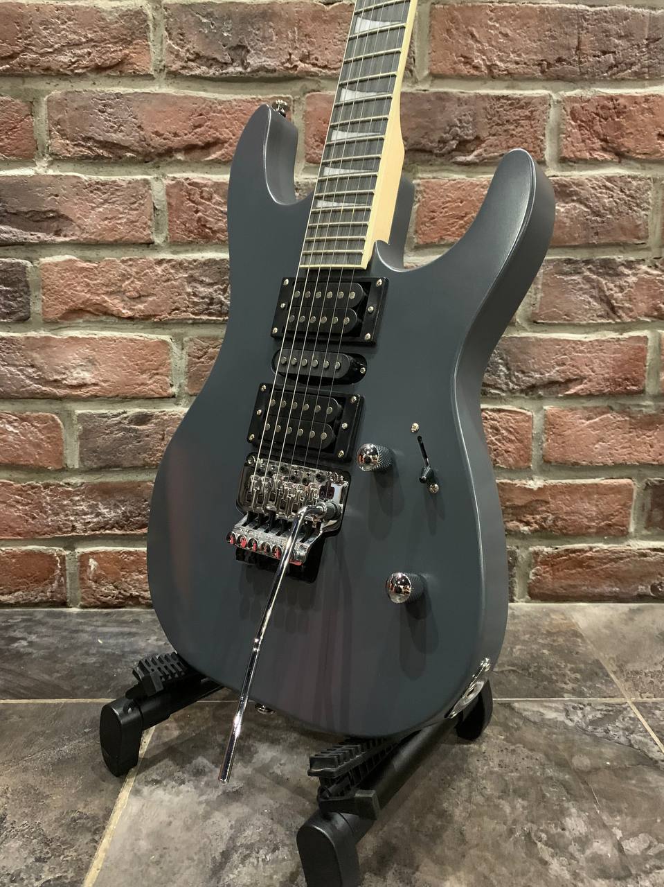 Электрогитара SuperStratocaster HSH + Цифровой Комбик с Эффектами и Драм Машиной - изображение 7