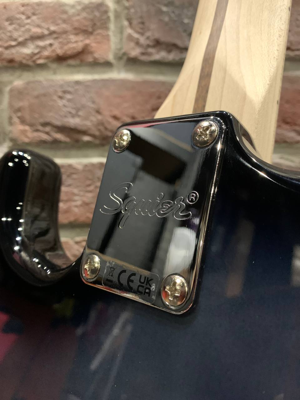 Электрогитара Fender Affinity MN Black Burst HSS - изображение 6