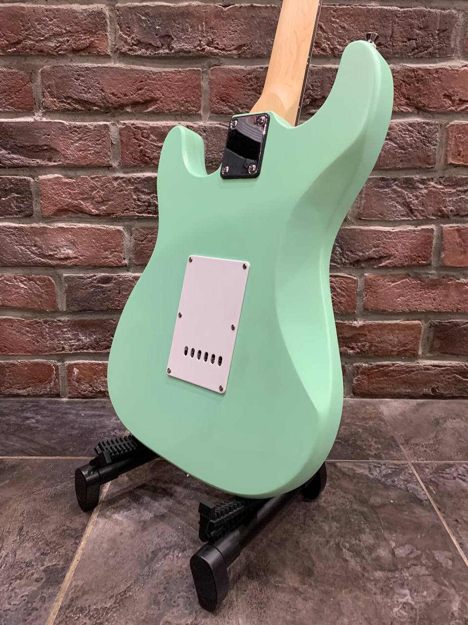 Электрогитара Stratocaster HSS с Моделирующим Комбоусилителем (комплект) - изображение 4