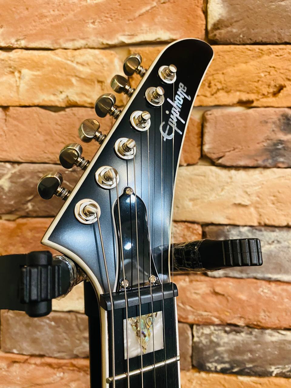 Электрогитара Epiphone Prophecy Extura Black - изображение 6