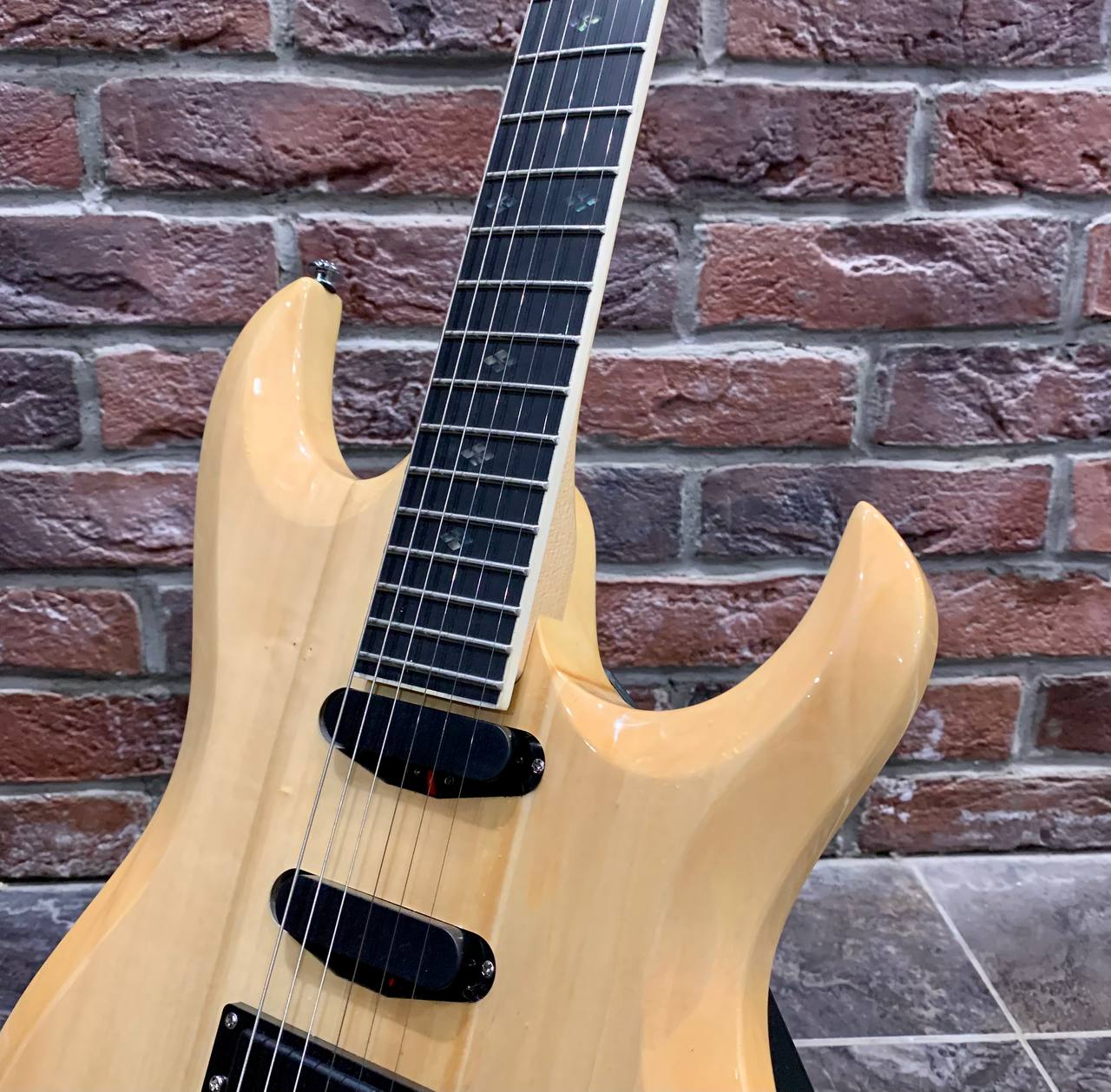 Электрогитара SuperStratocaster Clevan HSS-NAT V.2 - изображение 6