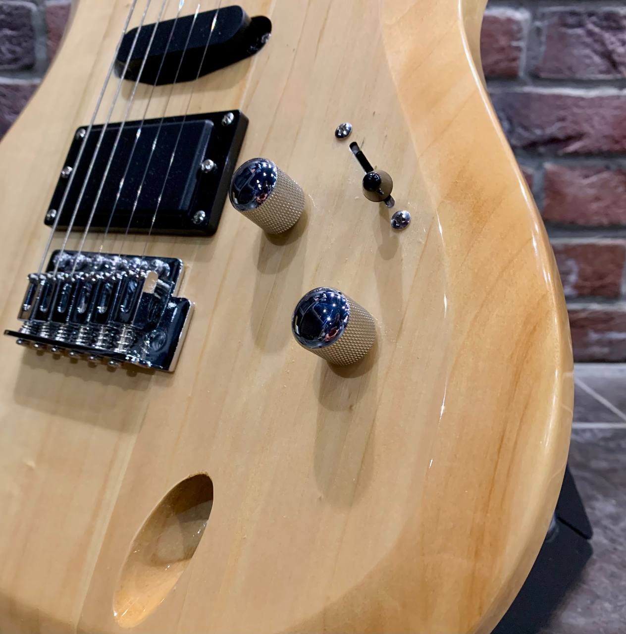 Электрогитара SuperStratocaster Clevan HSS-NAT V.2 - изображение 5