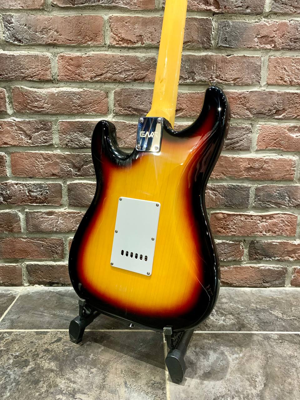 Электрогитара EART Guitars Power CV60S - изображение 2