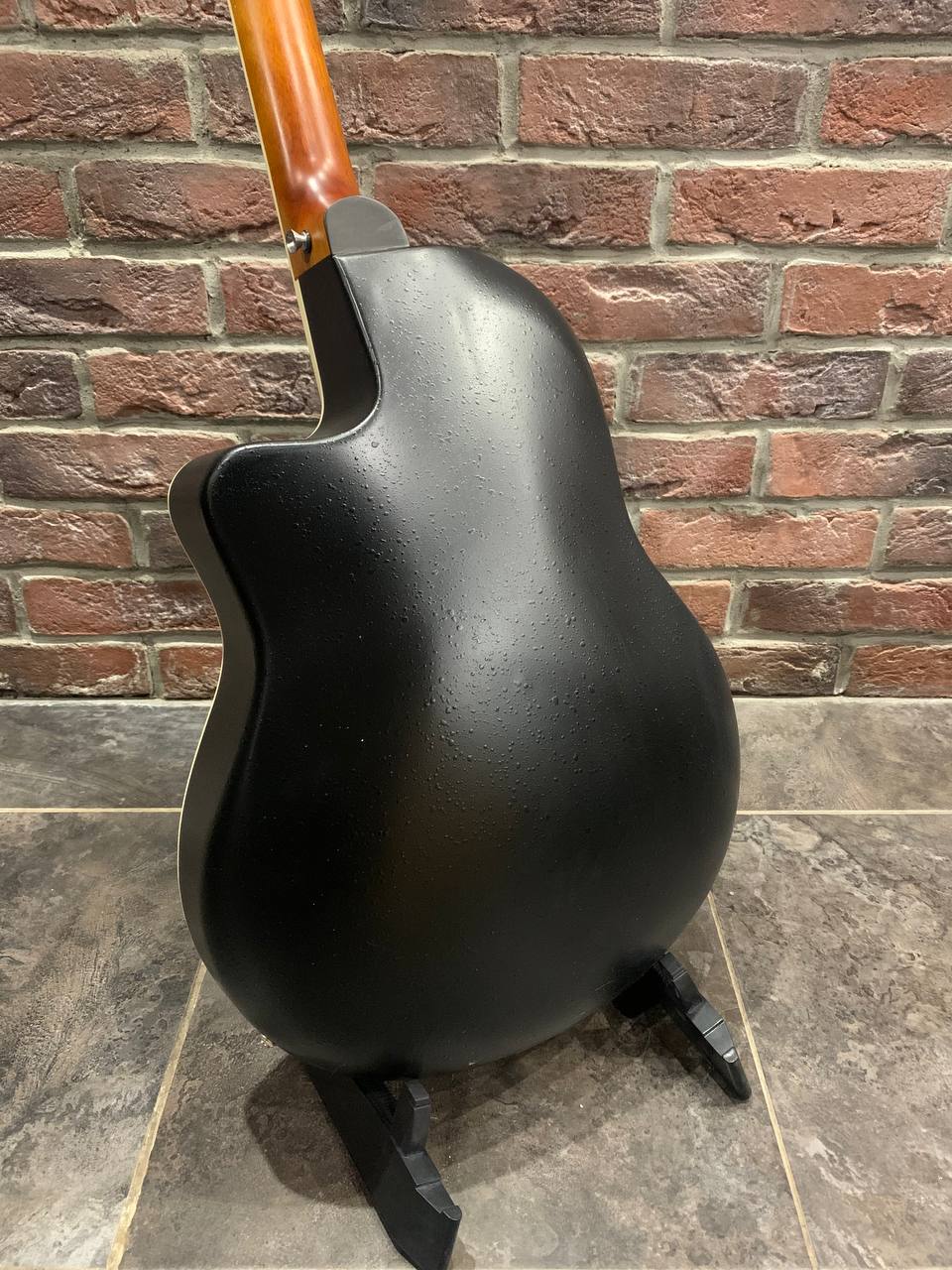 Электро-Акустическая Гитара под Ovation Black Edition - изображение 2