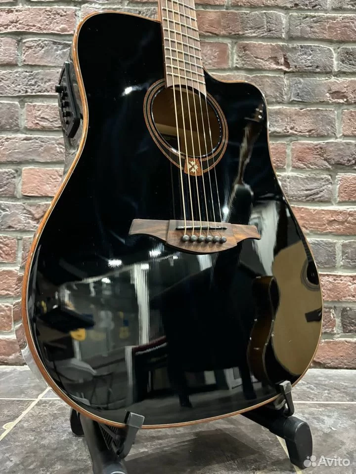 Электроакустическая Гитара LAG T-118D CE-BLK (Массив Красного Кедра)