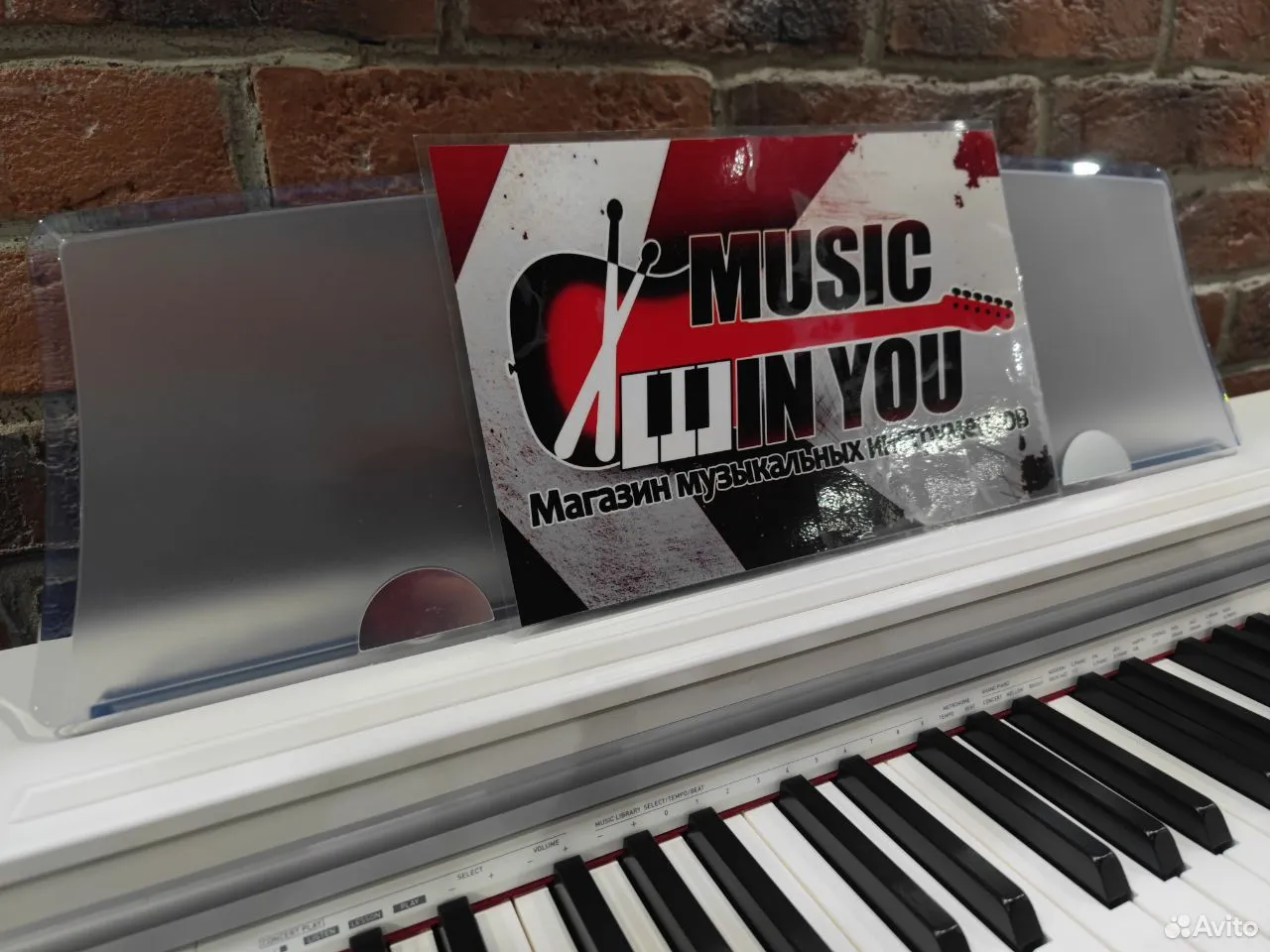 Корпусное Цифровое Пианино Casio PX-770 WH - изображение 10