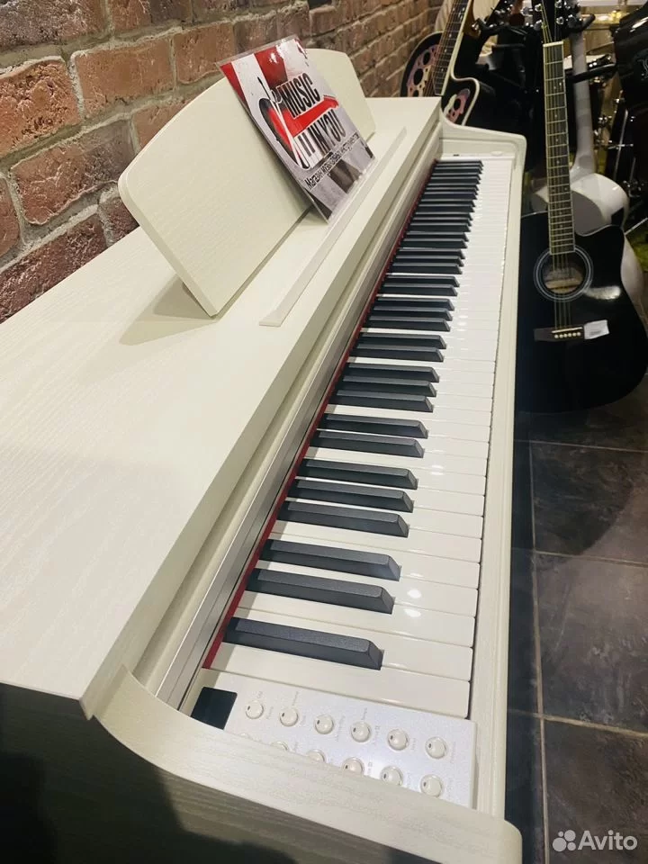 Цифровое Корпусное Пианино Kurzweil M-115 (Слоновая Кость) - изображение 5