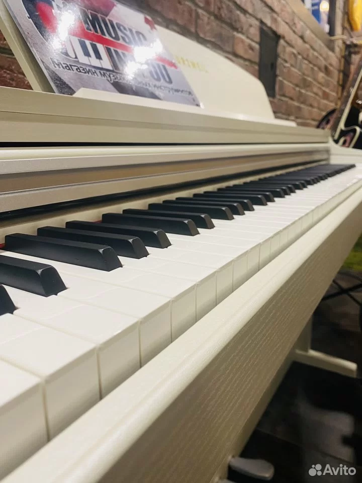 Цифровое Корпусное Пианино Kurzweil M-115 (Слоновая Кость) - изображение 8