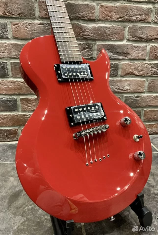 Электрогитара Clevan Les Paul Classic