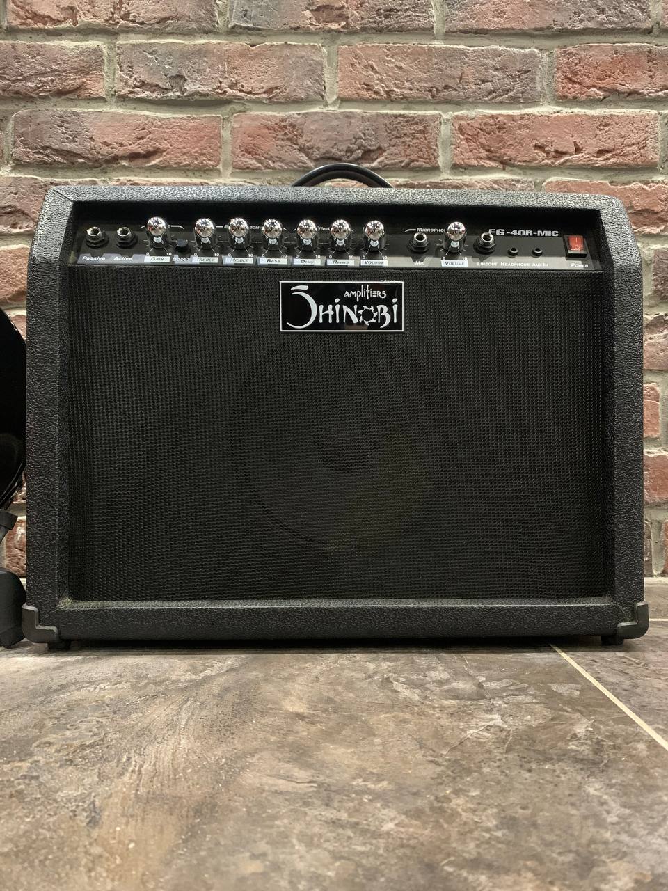 Электрогитара Schecter LP Solo 2 + Комбик 40 ват (комплект) - изображение 3