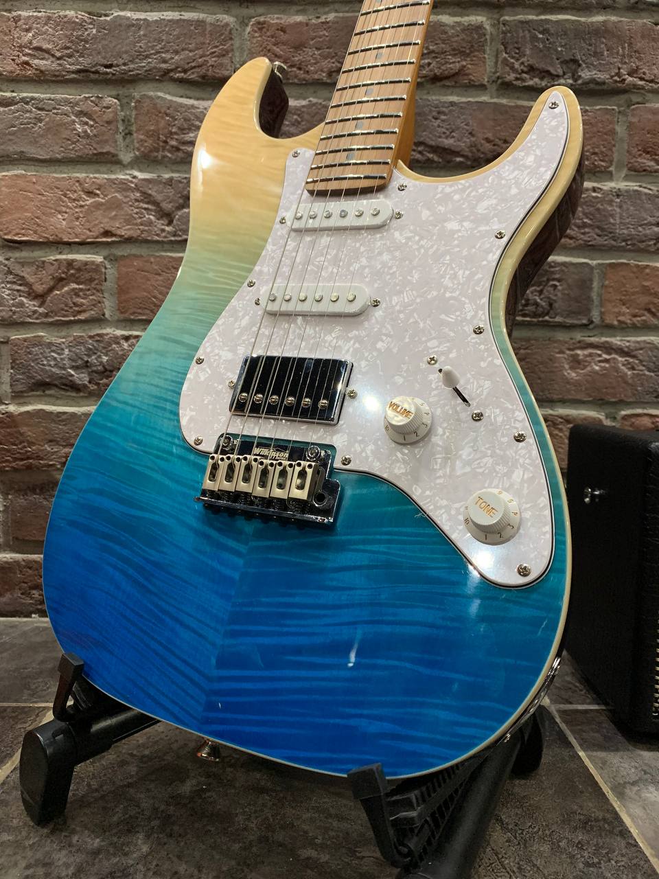 Электрогитара Jet-450 + Портативный Комбик с Эффектами (Аналог Fender) - изображение 8