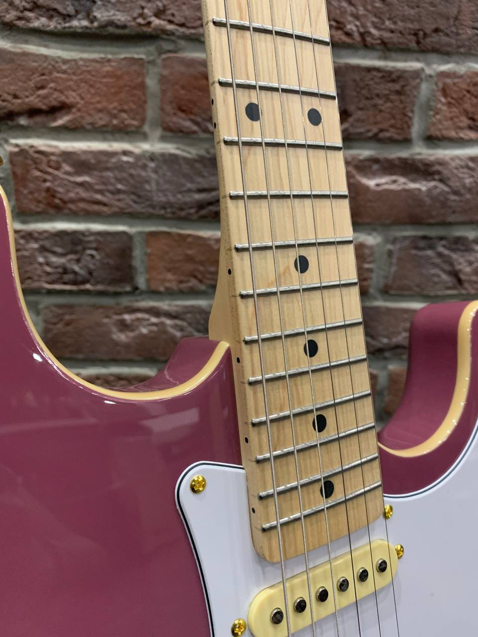 Электрогитара Just Pro Stratocaster SSS CR - изображение 5