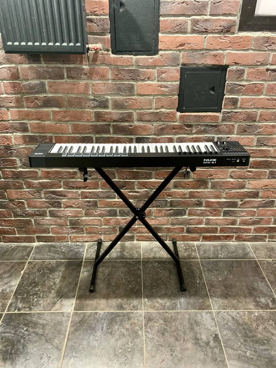 Цифровая Midi Клавиатура NUX Track Keyboard 61 - изображение 3
