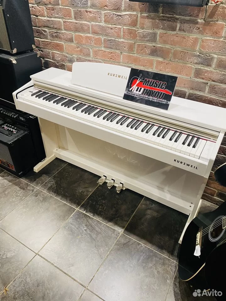 Цифровое Корпусное Пианино Kurzweil M90 WH - изображение 3