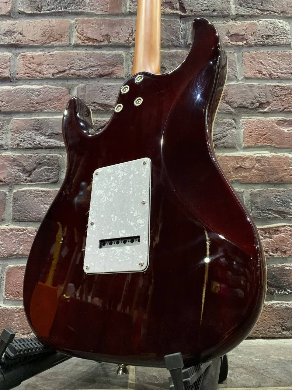 Электрогитара Jet JS-450 TBL - изображение 2