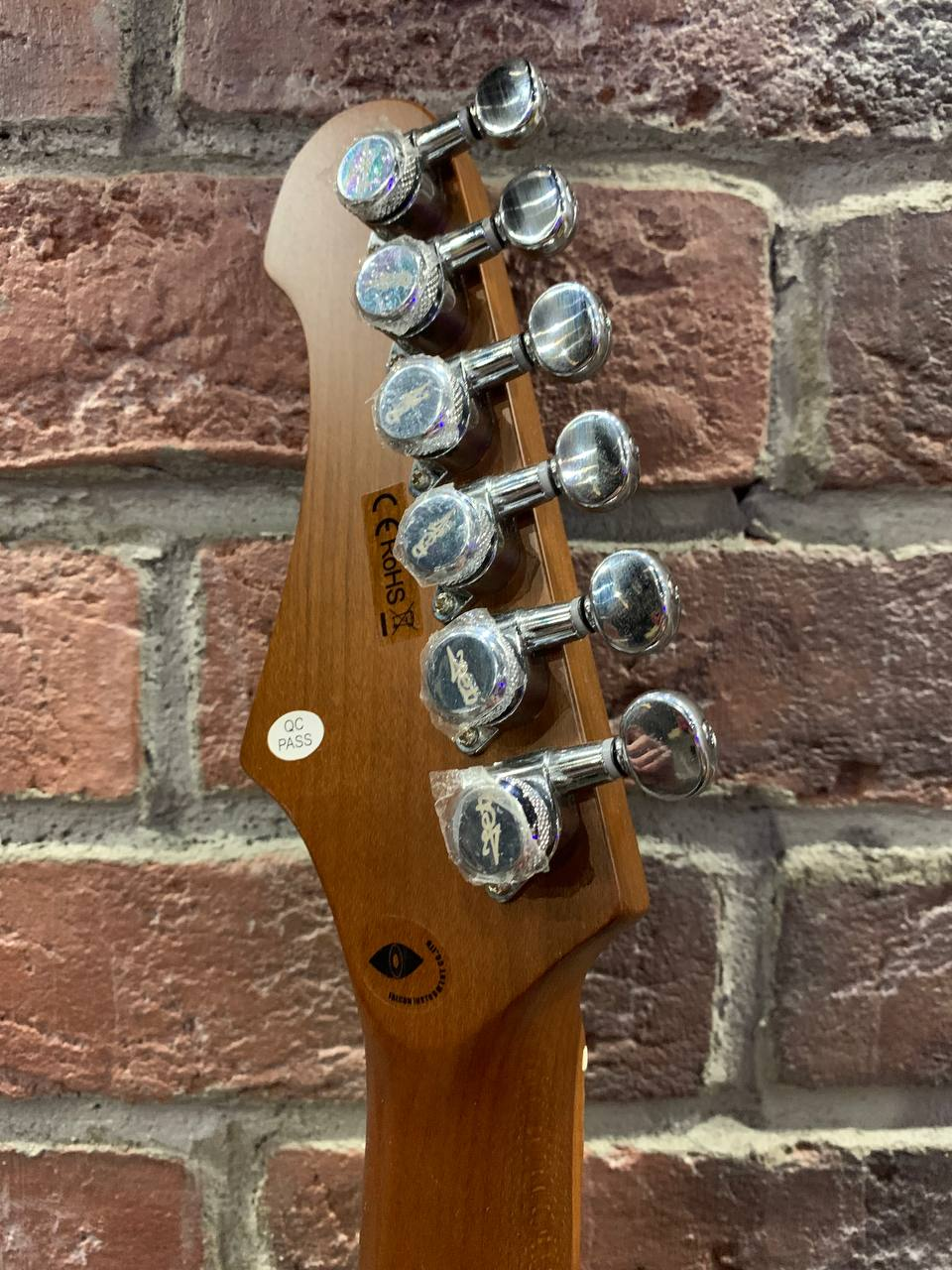 Электрогитара Jet JS-450 TBL - изображение 6