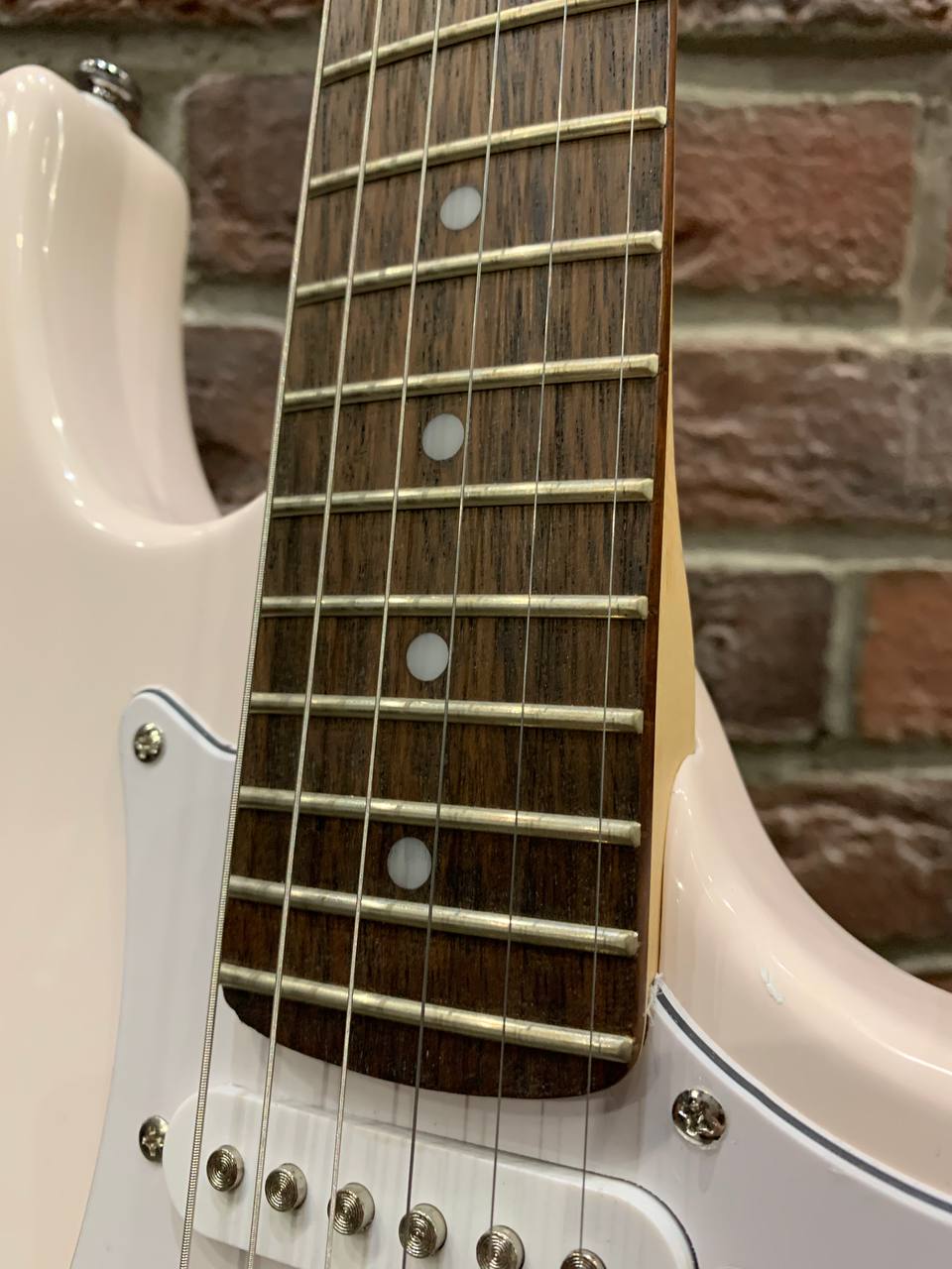 Электрогитара Cort G-200 PI (Индонезия) - изображение 2