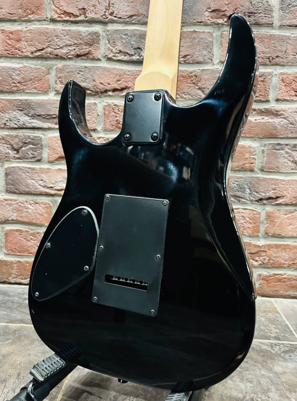 Электрогитара SuperStratocaster HH Skull Edition (Индонезия) - изображение 2