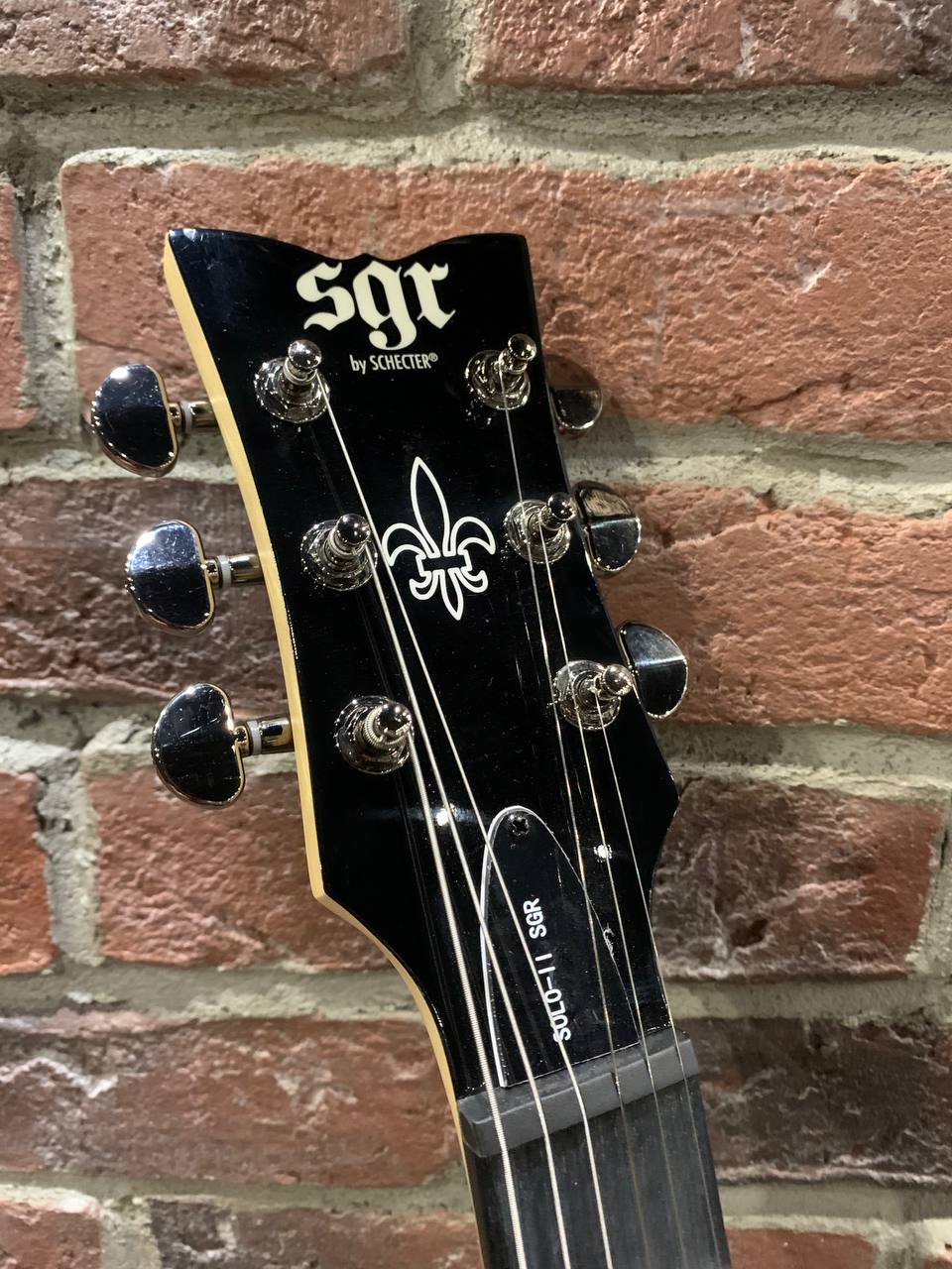Электрогитара Schecter Solo 2 + Цифровой Комбик (Встроенный Аккумулятор) - изображение 9