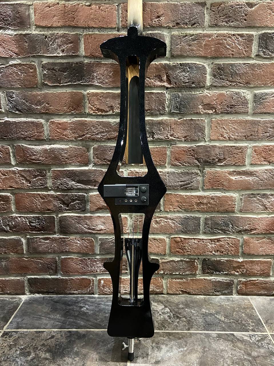 Электровиолончель Аntonio Lavazza -250 BK 4/4 - изображение 2