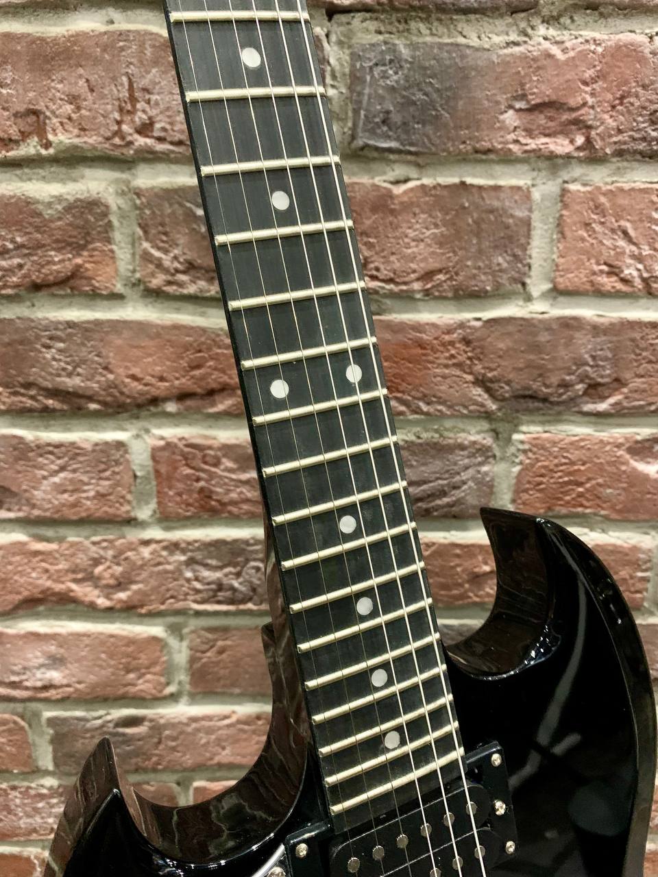Леворукая Электрогитара HB-SG Black+ Комбик-Процессор NUX 20 вт - изображение 6