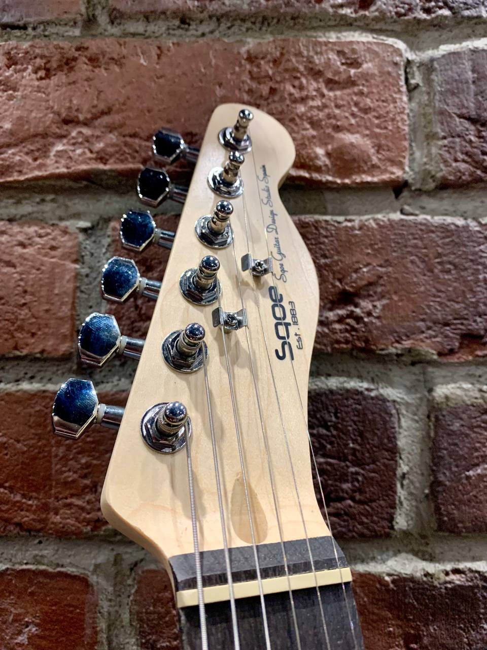 Электрогитара Telecaster + Стильный Комбоусилитель 15 ват (комплект) - изображение 7