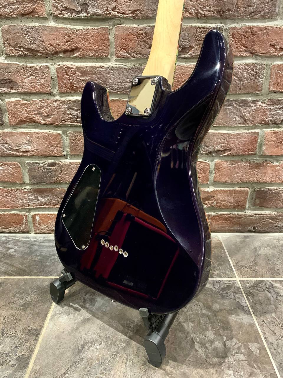 Электрогитара Aion EMG VTS + Комбик 25 ват (полный комплект) - изображение 4