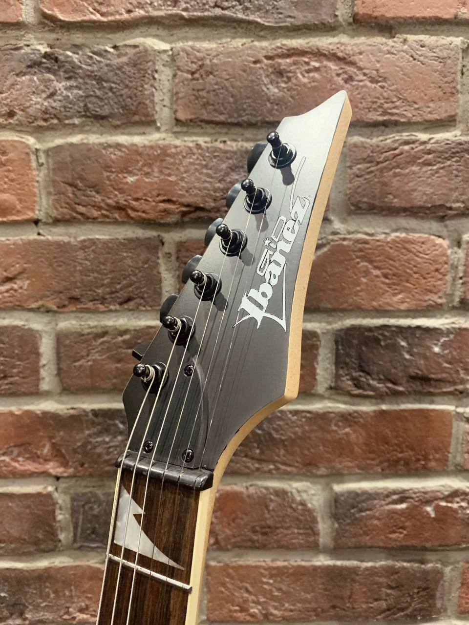 Электрогитара Ibanez HH GRG 121 BK - изображение 7
