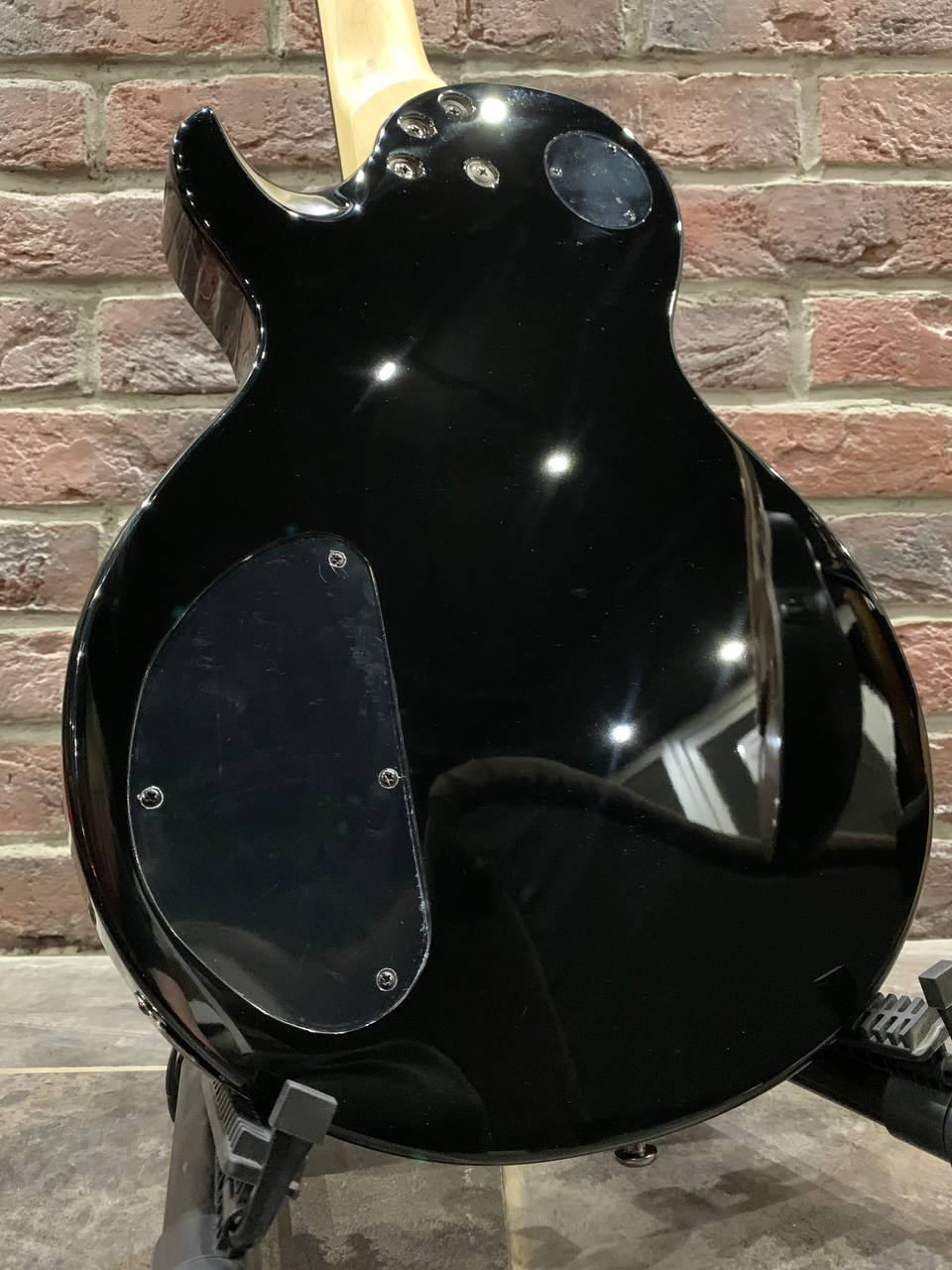 Электрогитара Les Paul Schecter Black Solo 2 - изображение 3