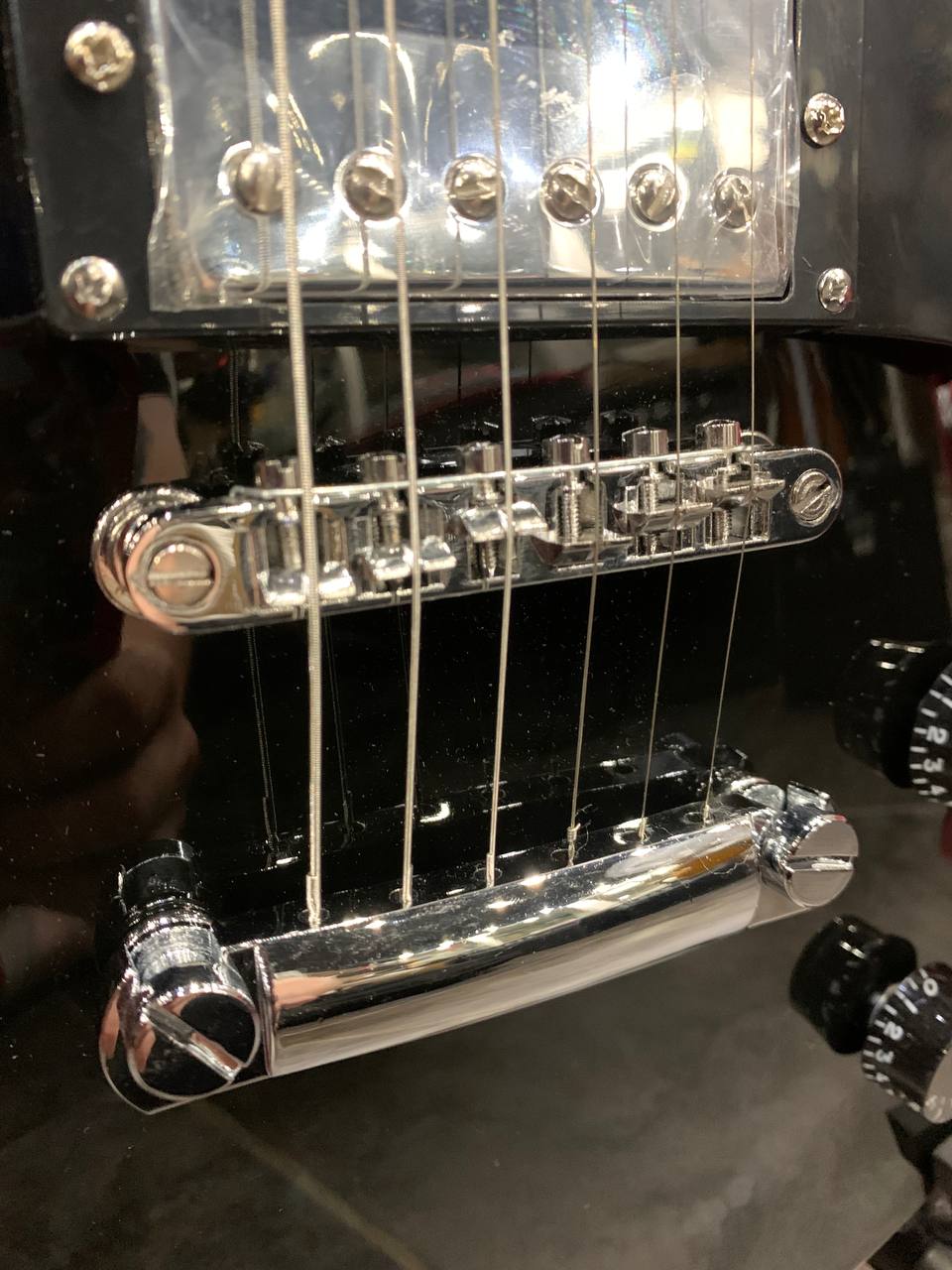 Электрогитара Les Paul Black + Комбик 15 ват (комплект) - изображение 7