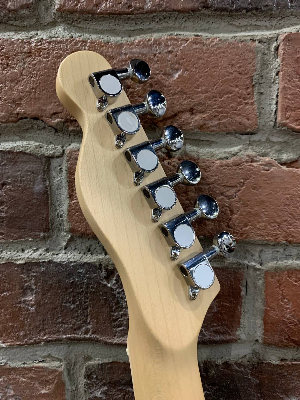 Электрогитара Telecaster + Комбик NUX MK-2 (2 канала,портативный) - изображение 9