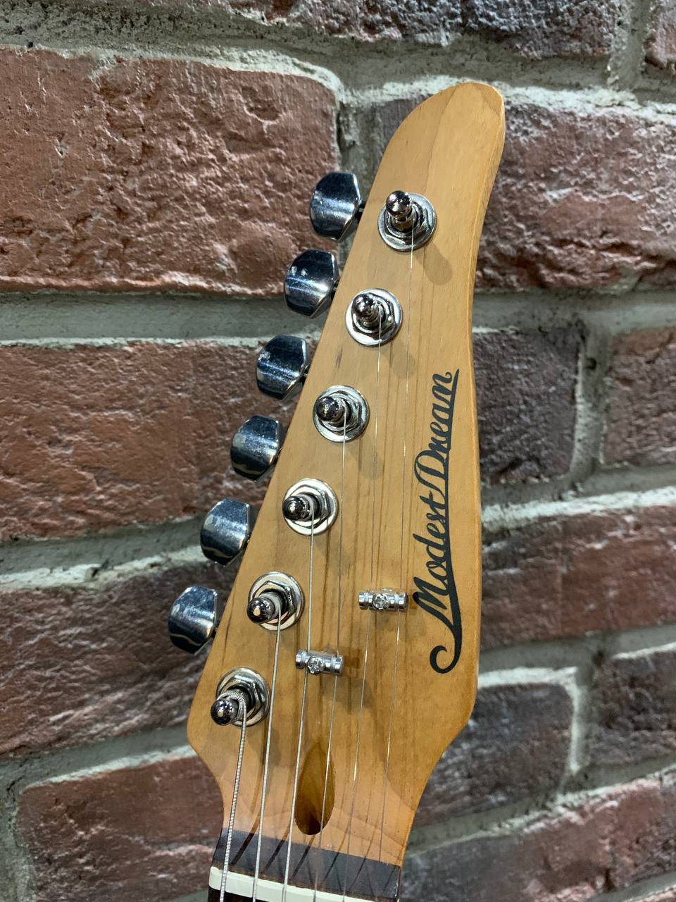 Электрогитара Stratocaster HSS + Цифровой Комбик 30 ват с Эффектами и Драм Машиной - изображение 8